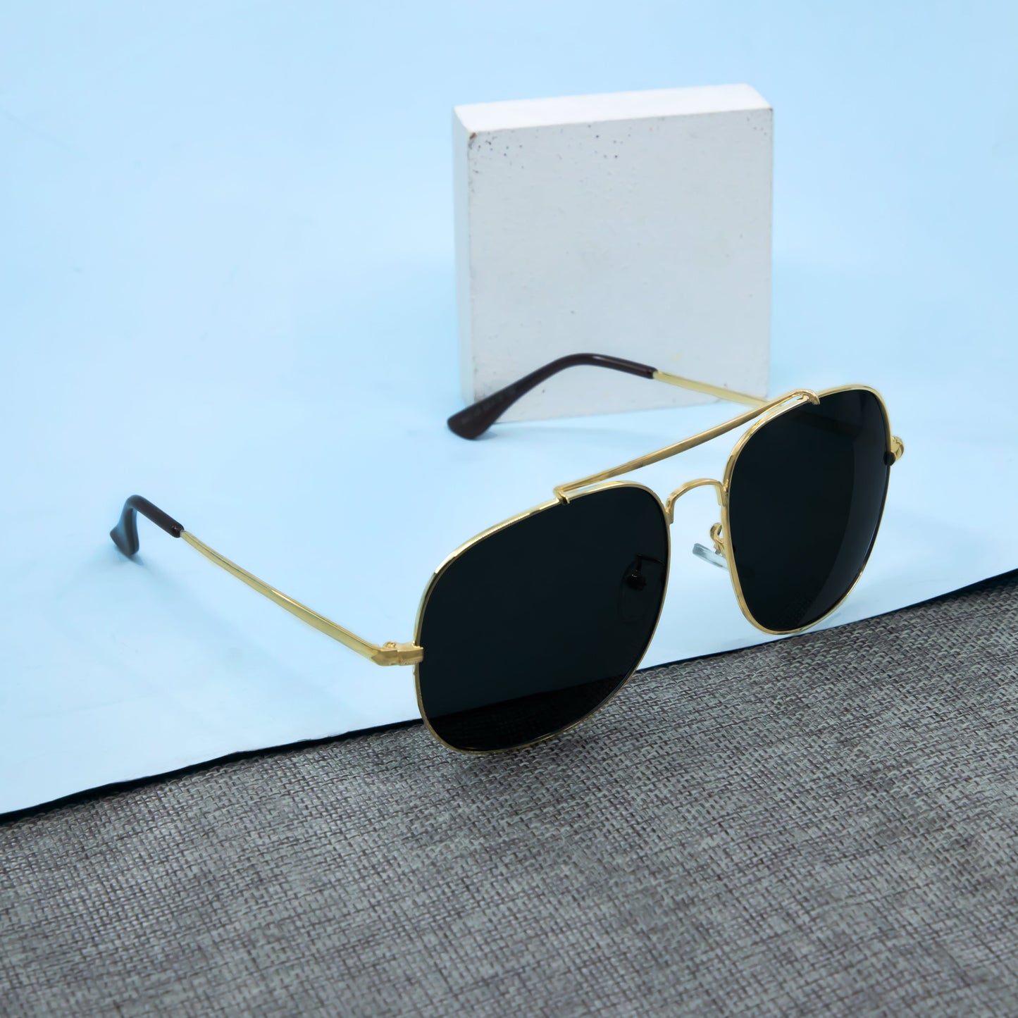 MT Mastar 002 Gold And Black Unisex Sunglasses