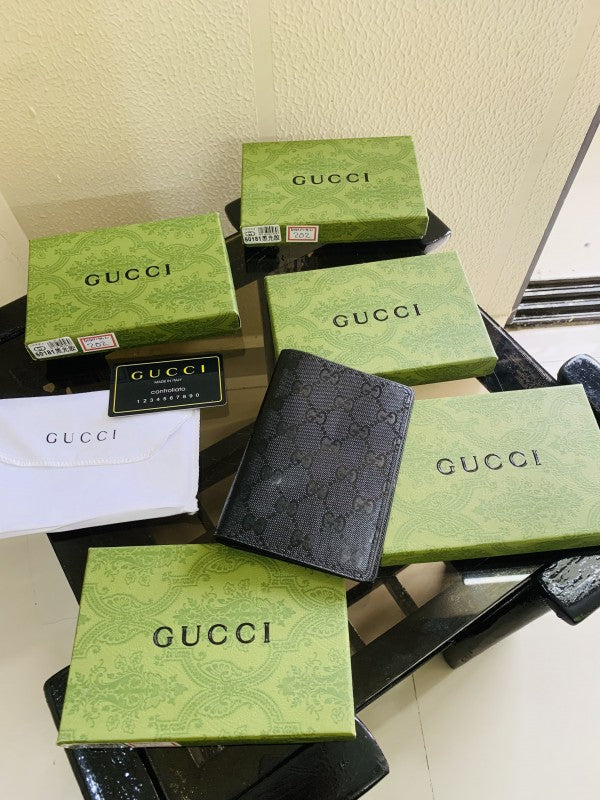 GUCCCI FULL BLACK HALF LONG WALLET FOR MEN