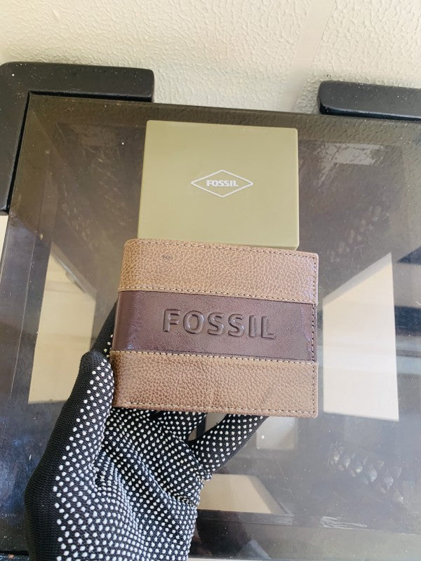 FOSSI L PRINTED PREMIUM QUALITY WALLET